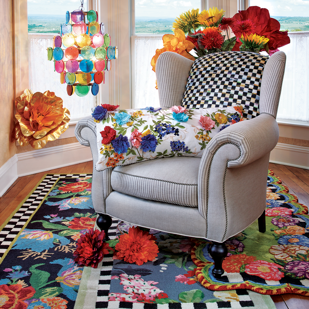 Tudor Rose 2'8" x 8' Runner