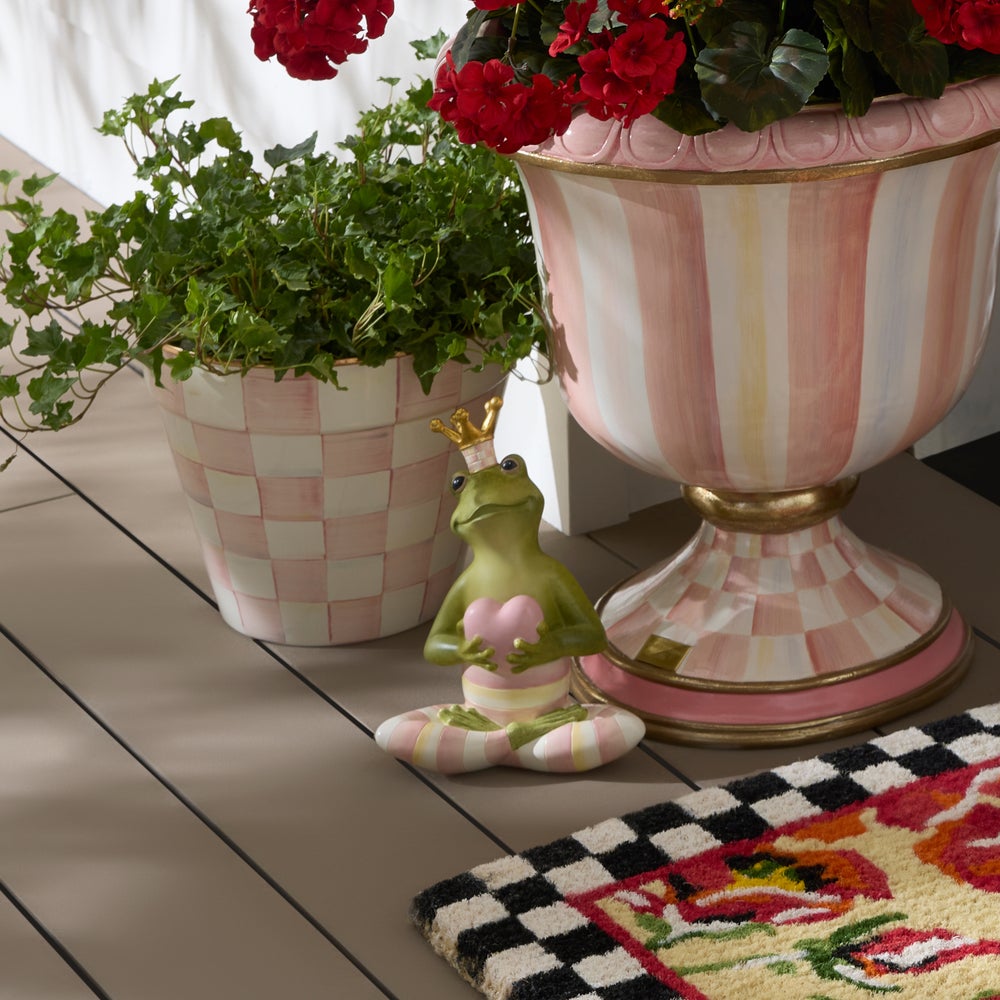Rosy Fergal the Frog with Heart Decor